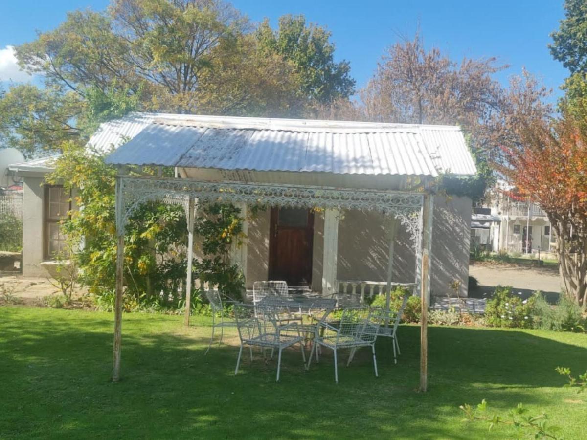 The Green Acorn Guest House Ficksburg Luaran gambar